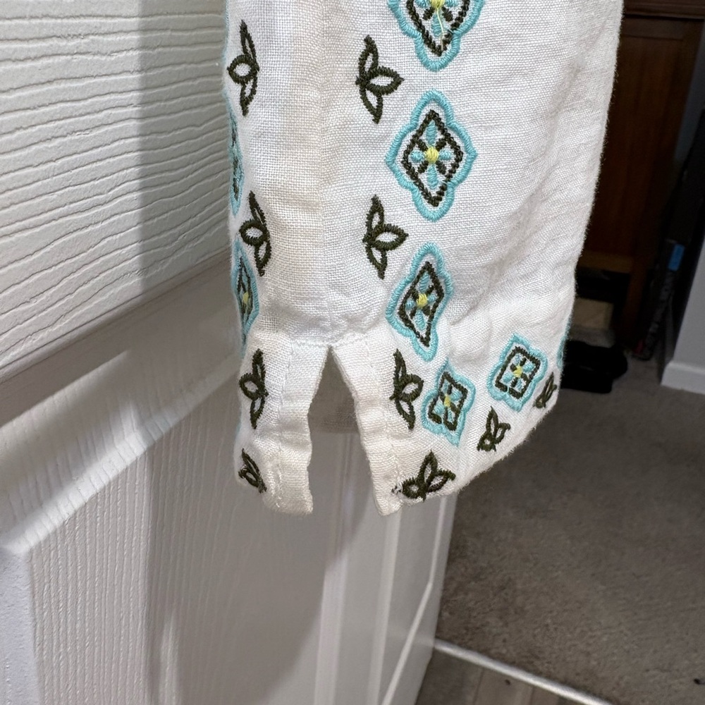 J. Jill White sleeveless dress with Blue & brown Embroidery - Picture 4 of 14